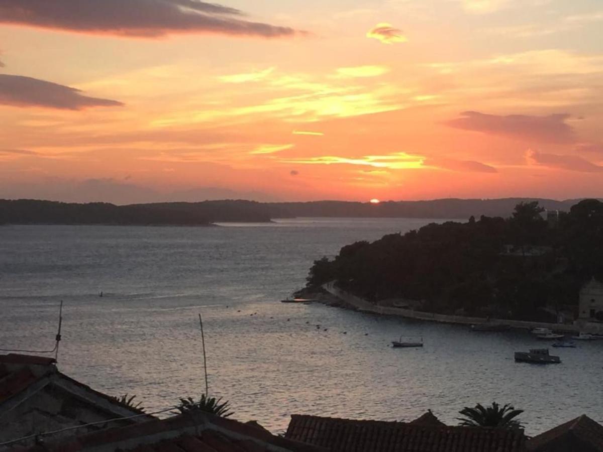 חוואר Hvar Old Dalmatian House Junior Suite - Deck 3 מראה חיצוני תמונה